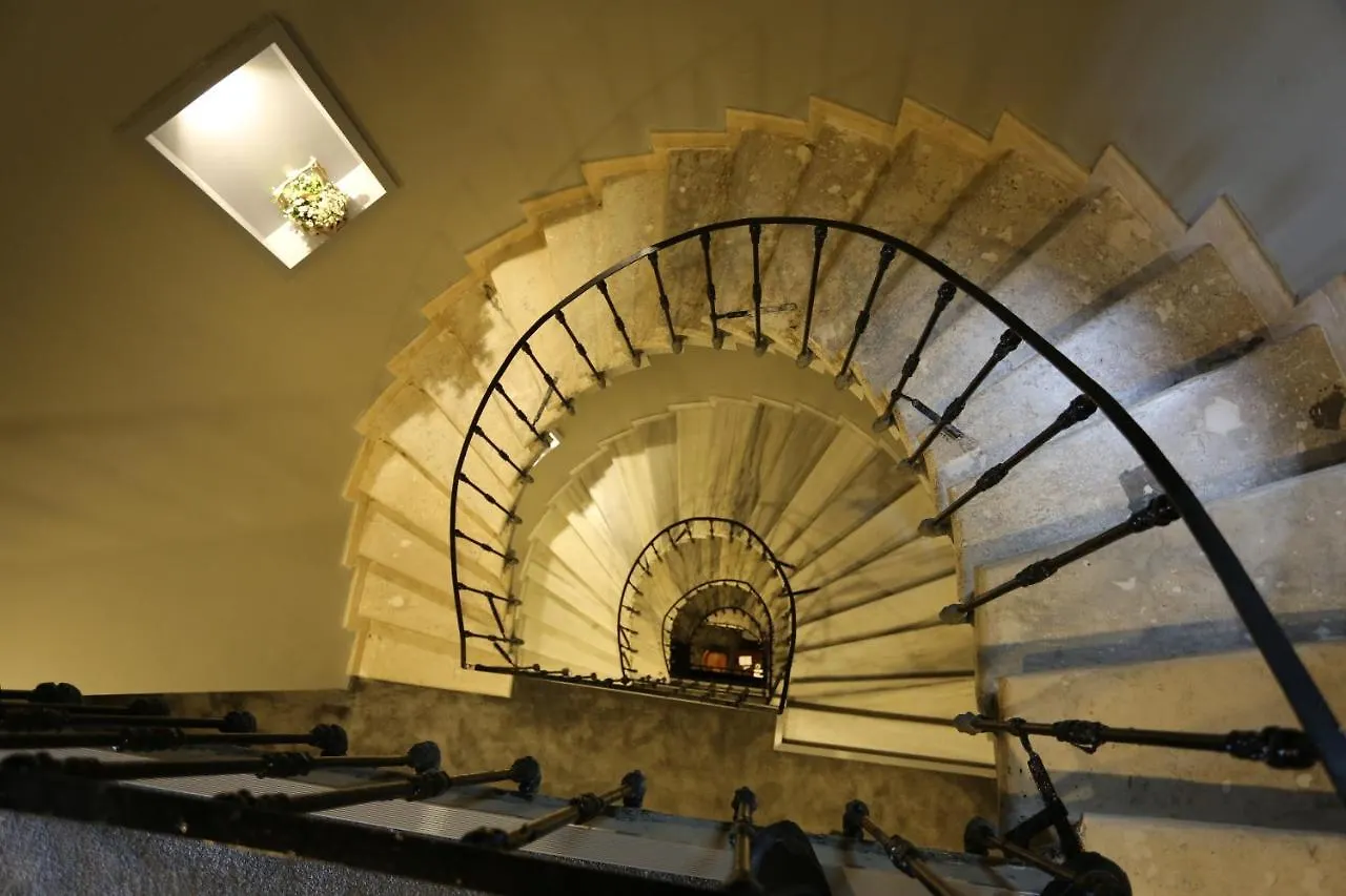 Ferman Pera Hotel Istanbul