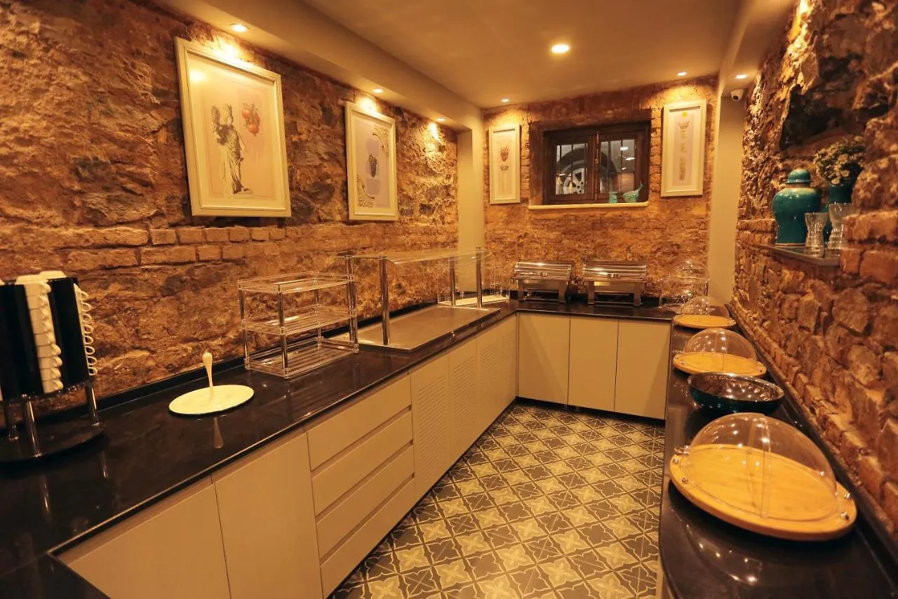 Ferman Pera Hotel Istanbul